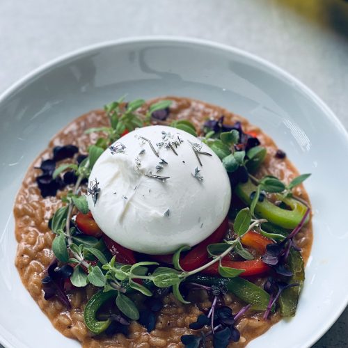 Chili-Risotto mit Burrata und Lavendel
